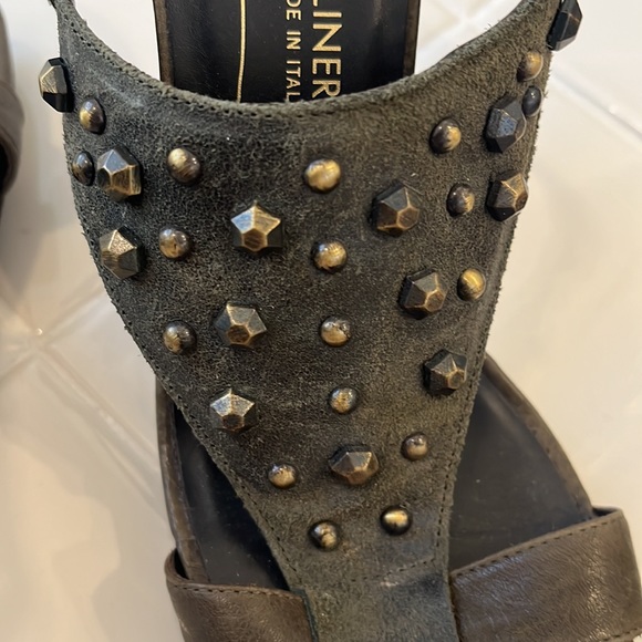 Gorgeous olive green studded strappy heels - Picture 6 of 6